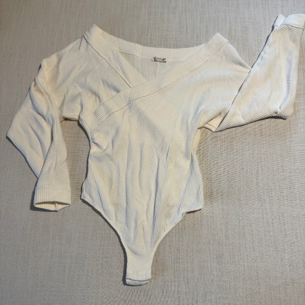 Off the shoulder Bodysuit.